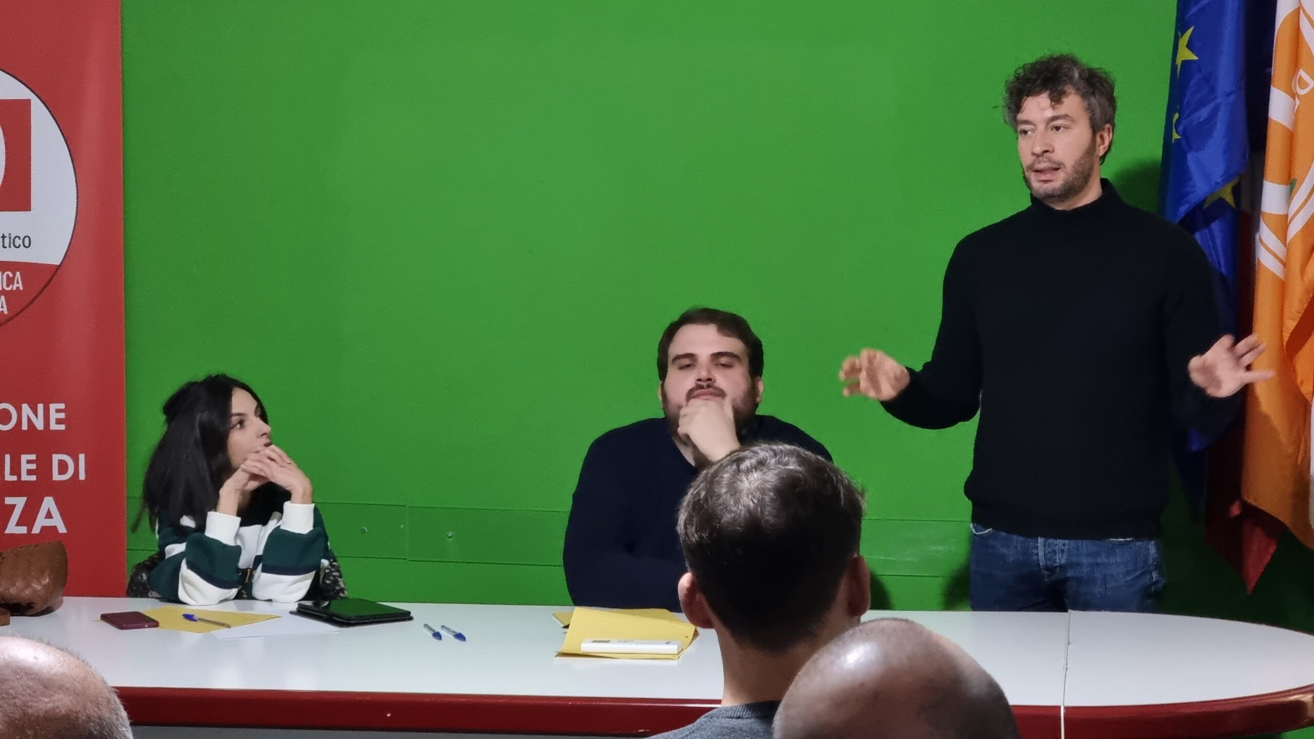 L’assemblea del circolo Pd Cosenza approva la relazione di Rosi Caligiuri e le conclusioni di Vittorio Pecoraro