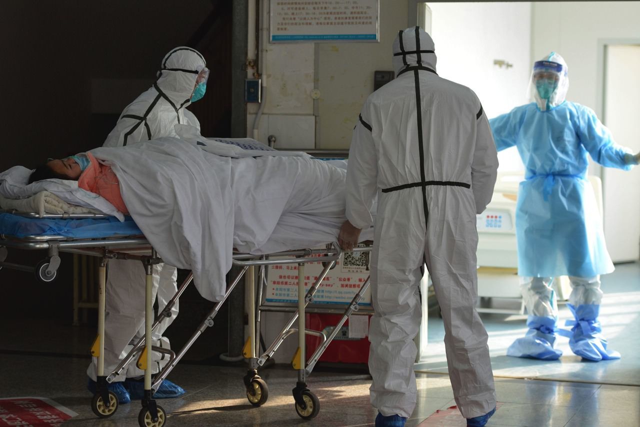 «Dovevi farla morire e non approfondire nulla». Scatta la denuncia di un medico ad un collega