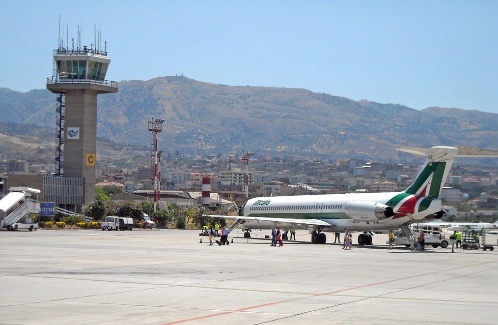Alitalia: in estate tre voli al giorno tra Reggio e Roma