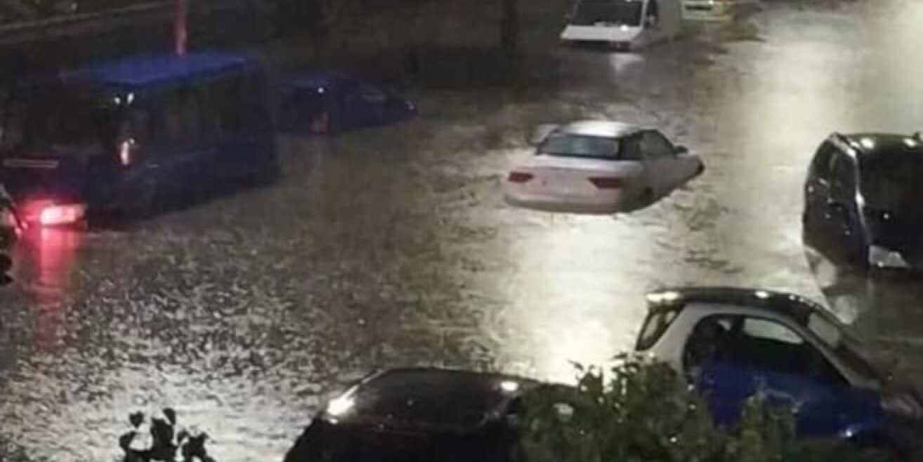 Allagamenti e sottopassi impercorribili, il maltempo sferza Corigliano Rossano – VIDEO