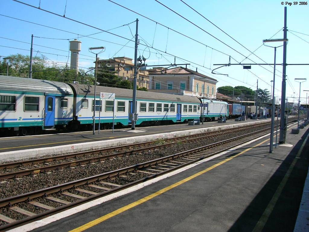 Treni jonica, il caso arriva a Roma