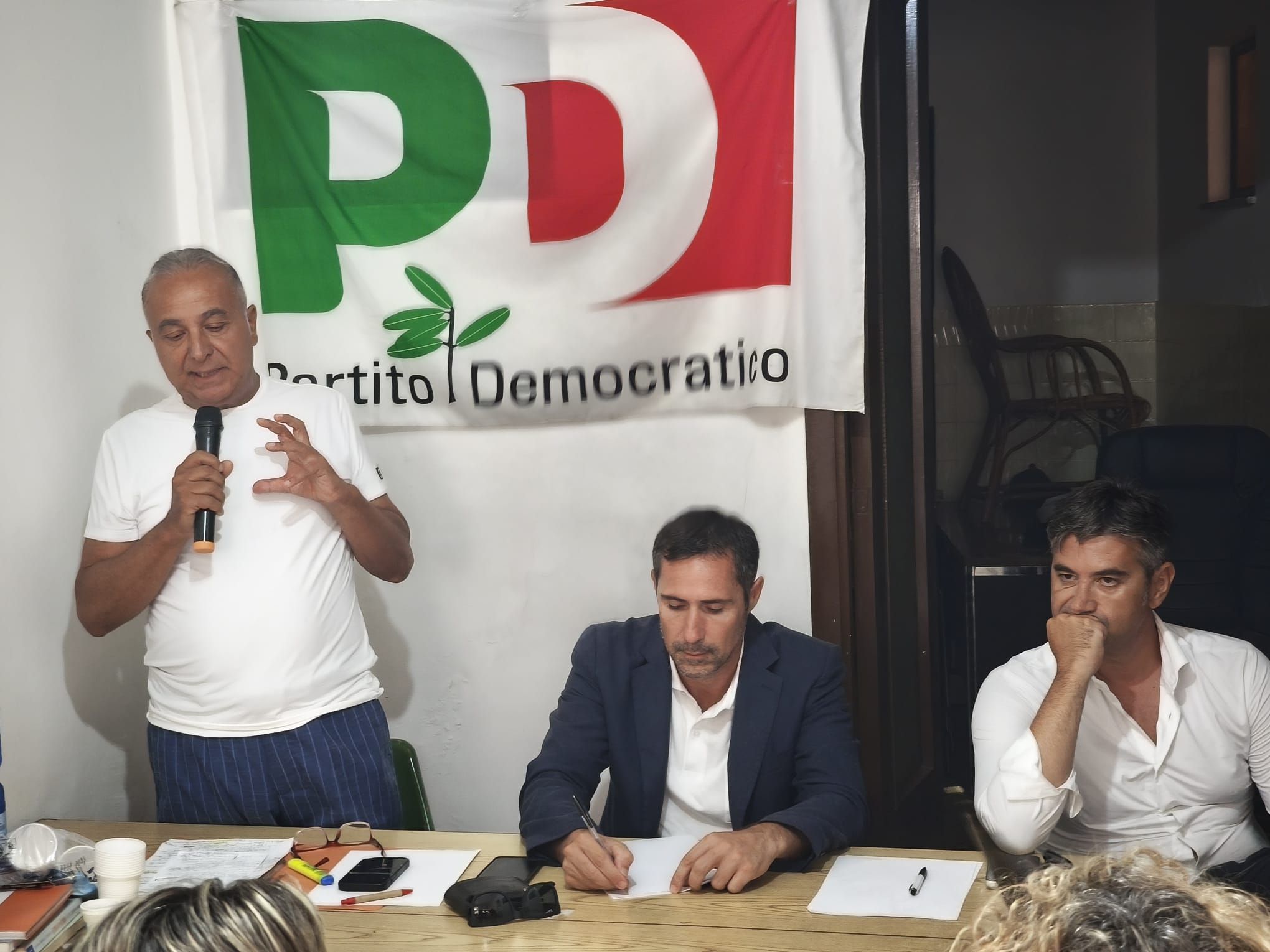 Mammoliti, Alecci, Lo Schiavo. Il trio sposta gli equilibri politici a Vibo, ma loro assicurano: «Nessuna dietrologia»