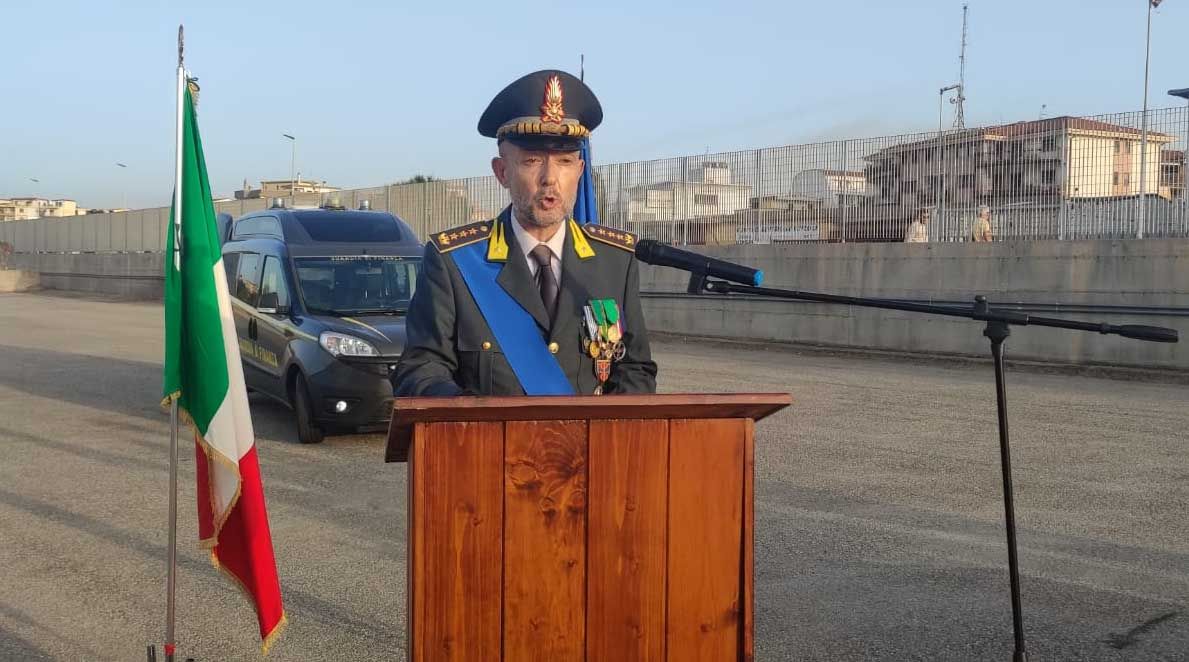 Lotta al crimine e all’evasione nel Crotonese, circa 2.500 interventi delle fiamme gialle in un anno – FOTO