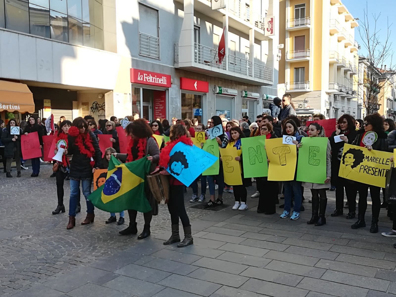 Cosenza in piazza per Marielle Franco