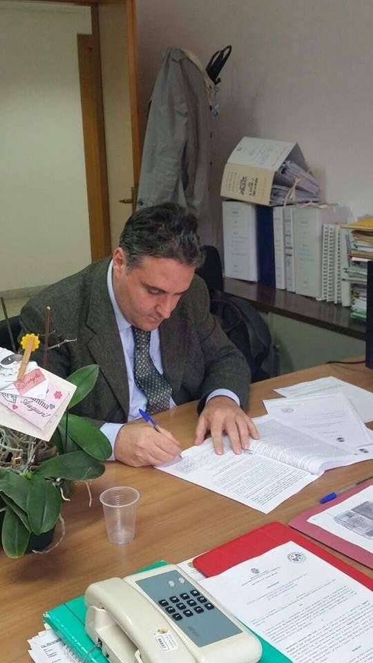 Intimidazione a Granata, indagini a ritmo serrato