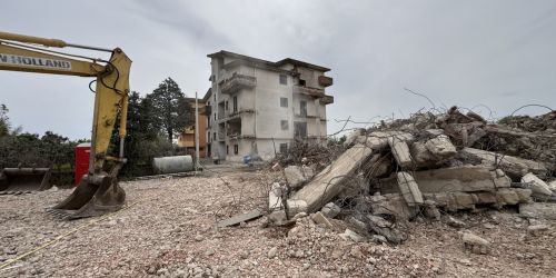 A Cassano alloggi per famiglie in difficoltà nei palazzi confiscati al boss Cirillo