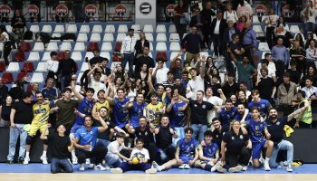 Storica impresa della Pallavolo Milani: batte Cinquefrondi e ritorna in Serie B dopo 23 anni