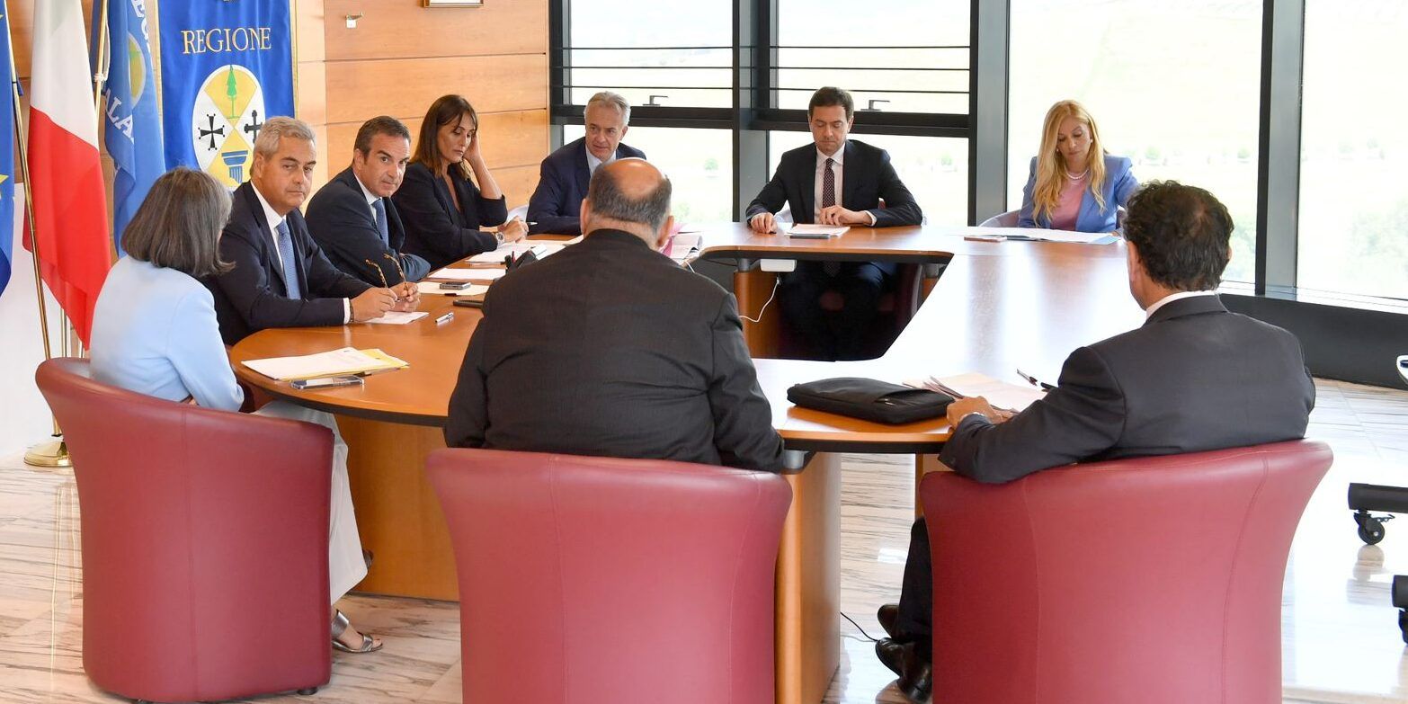 Ncc, la Regione ricorre alla Consulta contro il decreto del Mit. Via libera al Bilancio