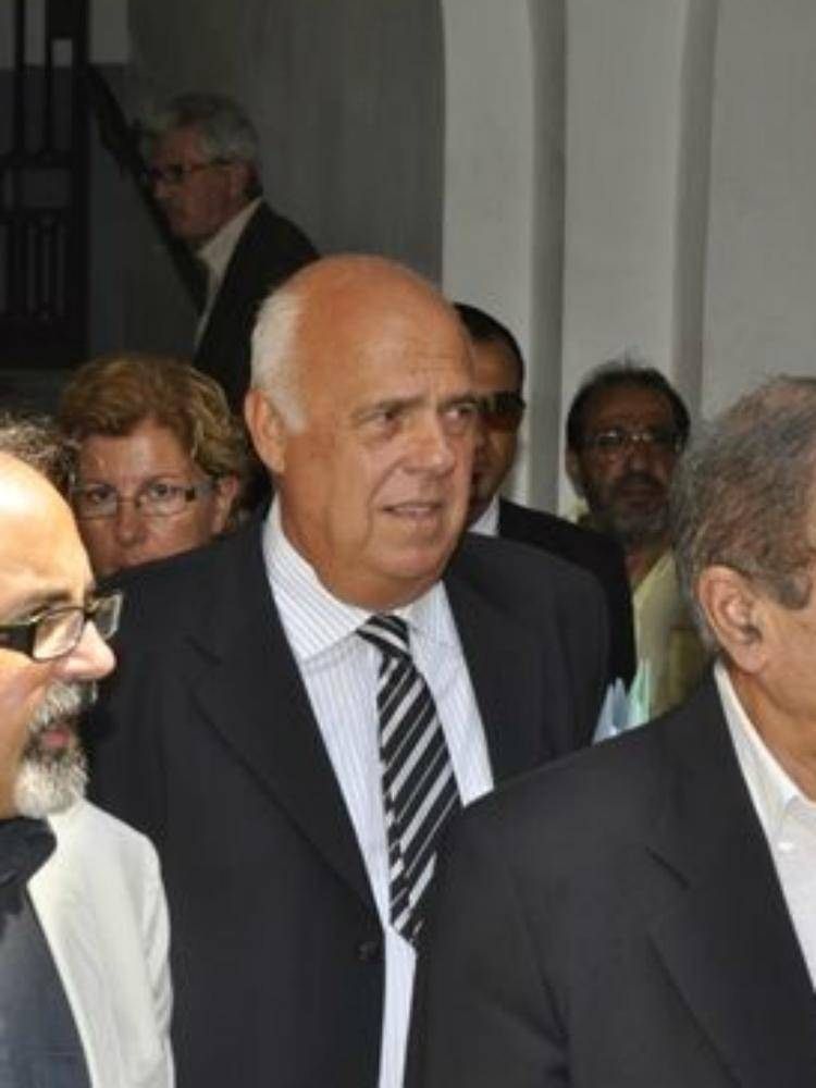 Pezzi a Tallini: «Reazione tipica di chi sa di avere torto»
