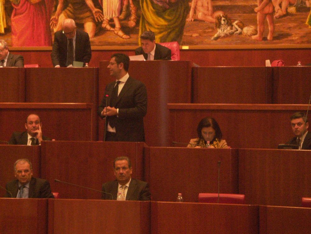 Tutti uniti fino alla prossima retata