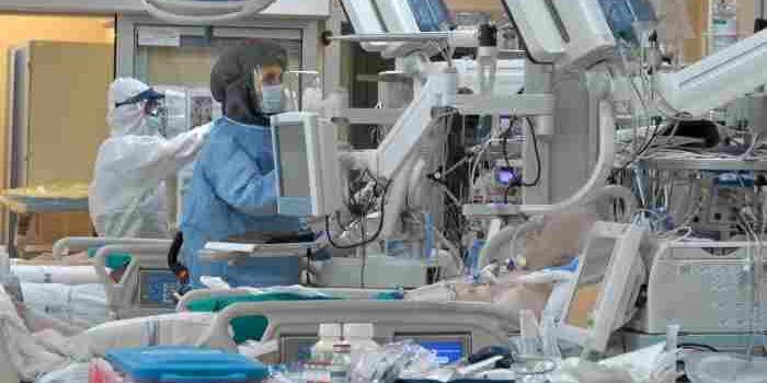 Covid, la pressione del virus aumenta in Calabria. Molti over ancora senza vaccino