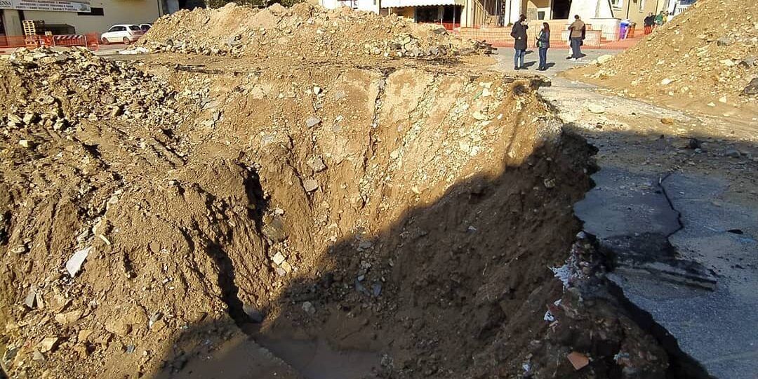 Alluvione Isola Capo Rizzuto, «aspettiamo i fondi da sei mesi, i danni sono ancora lì»