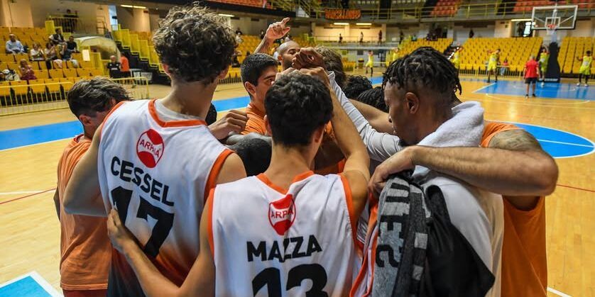 La Viola Reggio Calabria chiude la fase regolare con una sconfitta. Matera vince 89-73