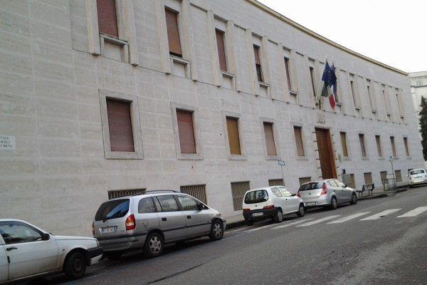 "Caso Mauro", il marito della giudice "promosso" e l'avvocato scaricato dall'Asp