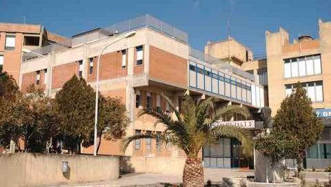 Vandali in azione all’ospedale di Locri