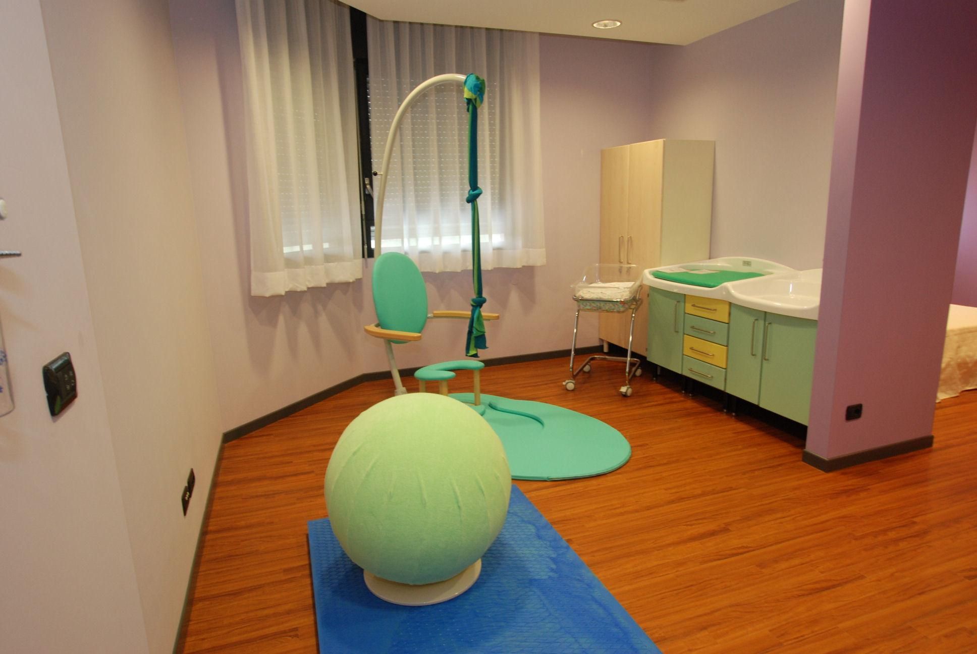 LEX | Arrestati mentre assistevano al travaglio di una parente