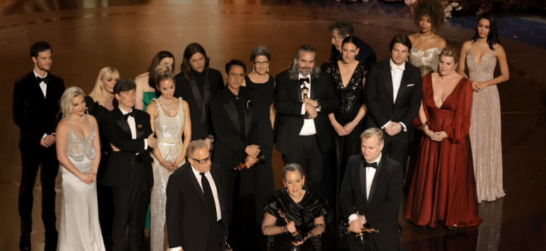 Oscar 2024, trionfa “Oppenheimer”. Niente da fare per Garrone