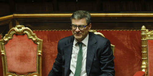 giorgetti manova ok senato