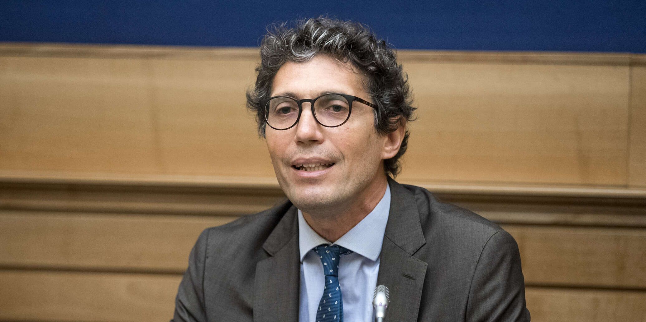 Magi interroga il Governo: «Trasparenza sui rifiuti radioattivi di Crotone»