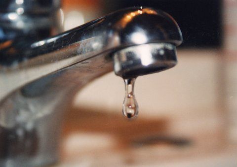 Acqua non potabile a Pizzo