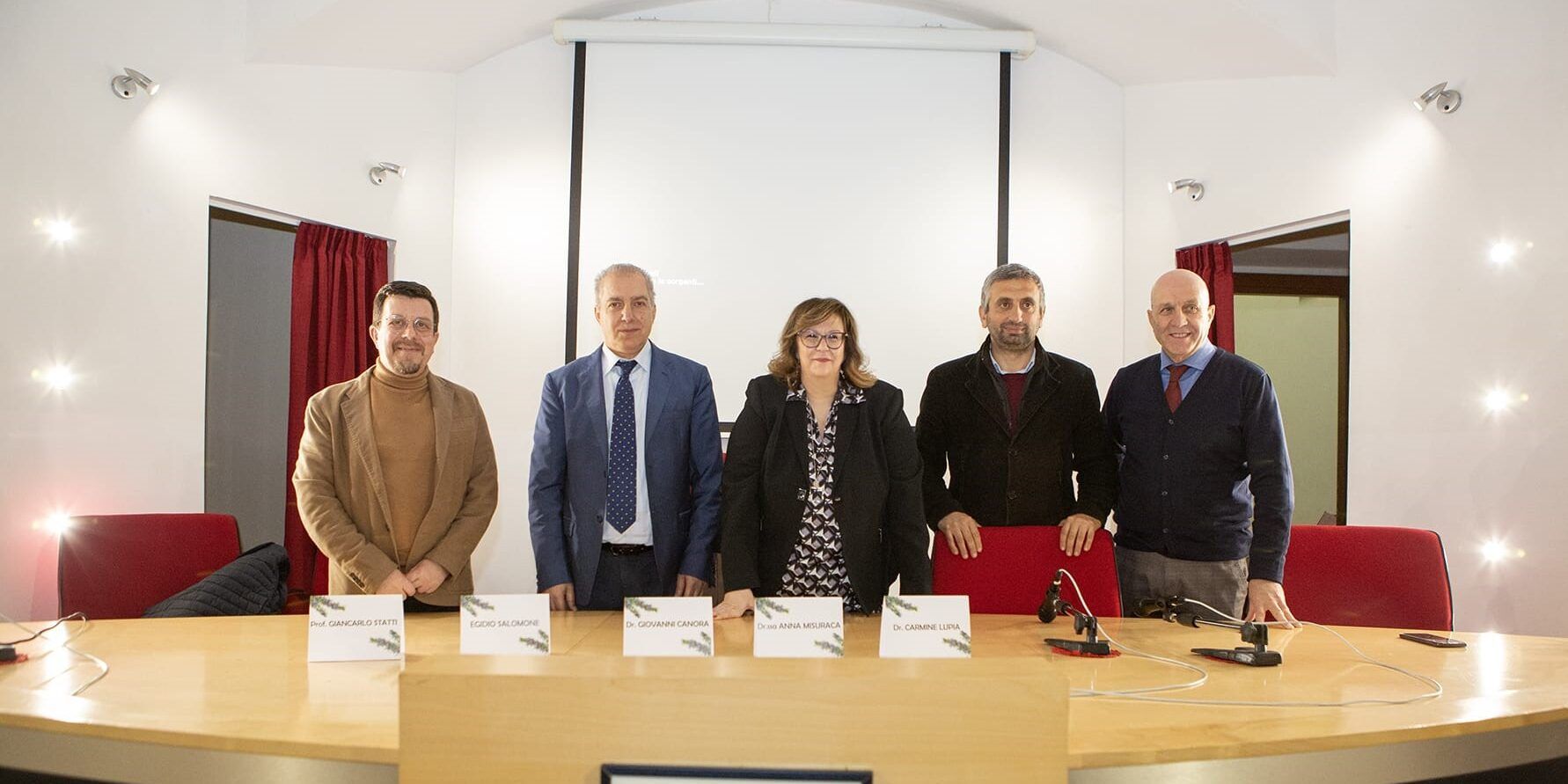 Gemmoterapia, focus sulle virtù terapeutiche delle piante officinali