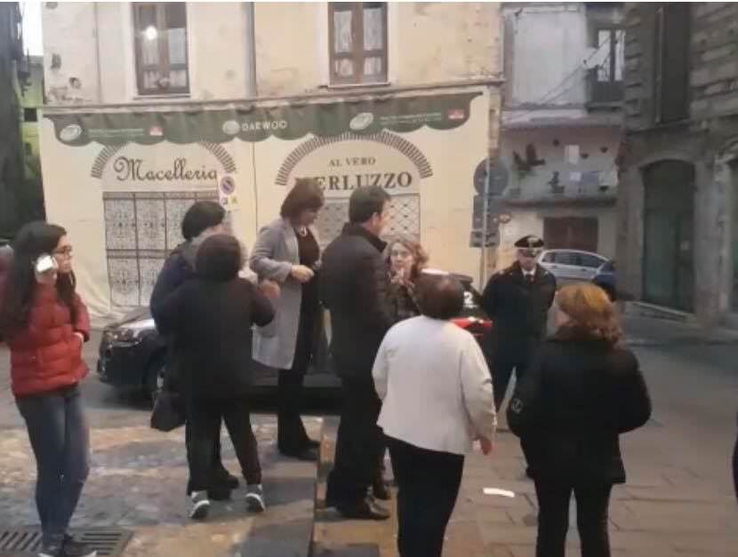 Cosenza, vertice in Prefettura dopo il sisma. Martedì scuole chiuse