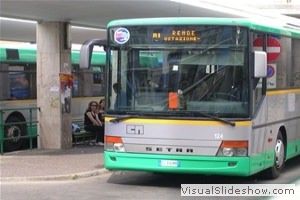 Cosenza, stop alla protesta degli autisti di bus