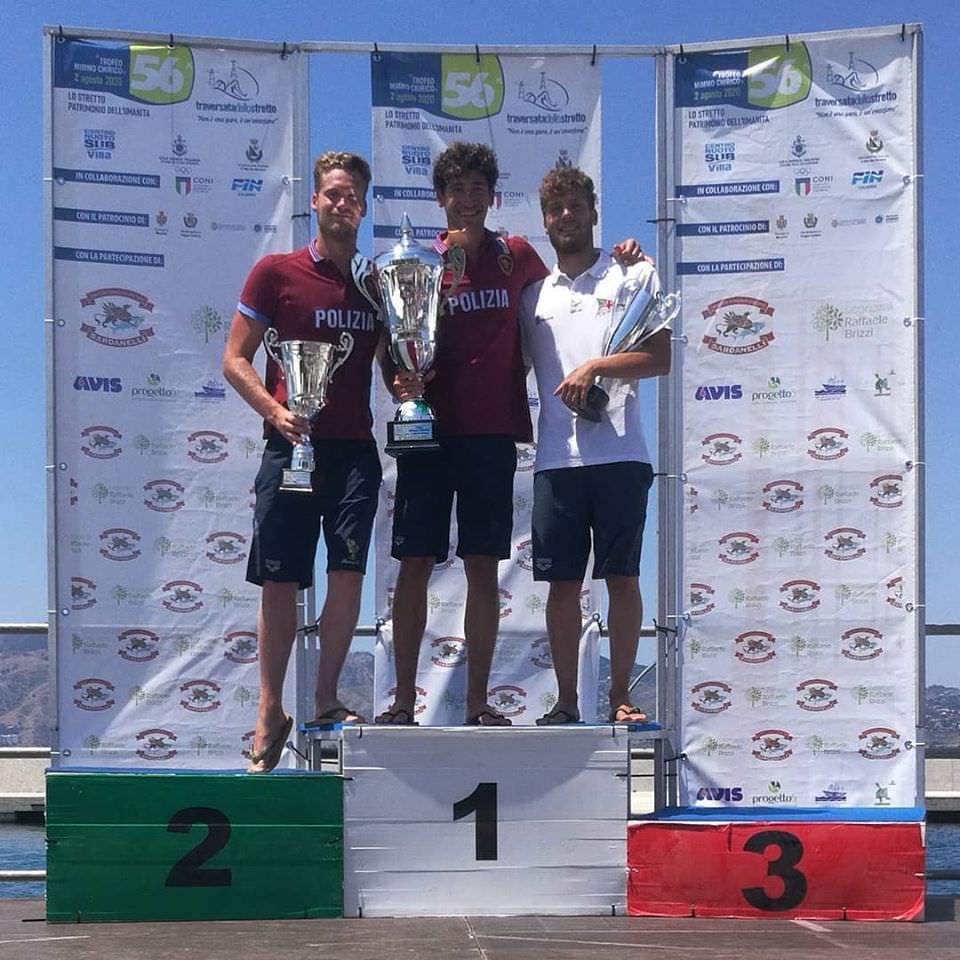 Traversata dello Stretto, Andrea Manzi vince la 56ma edizione