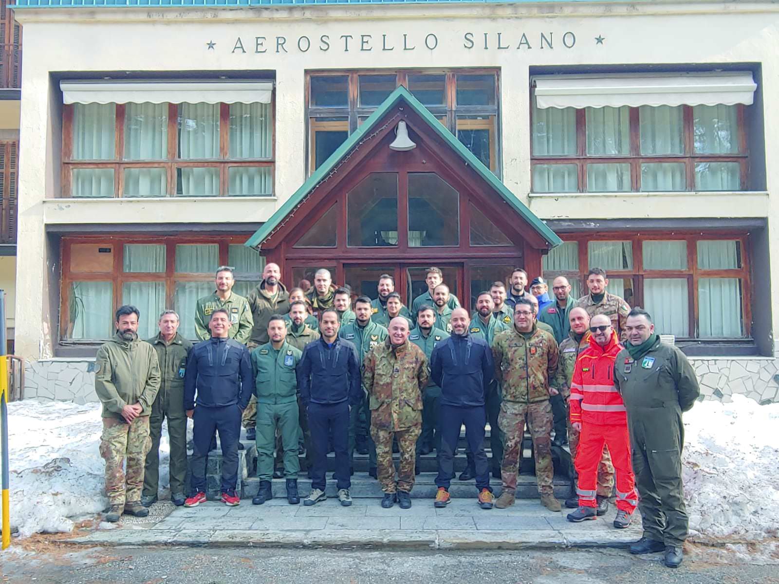 Distaccamento Aeronautico di Montescuro: concluso il corso di sopravvivenza in montagna