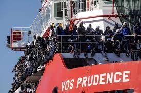 In arrivo a Reggio oltre mille profughi