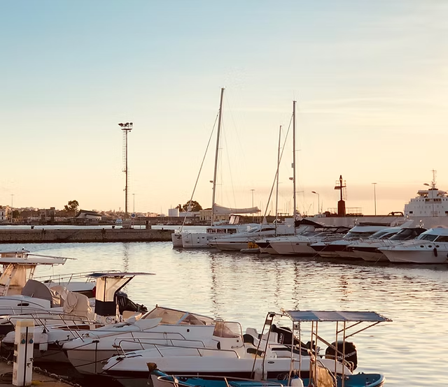 R. Marine Group, lavoratori senza Cigo da oltre due mesi. I sindacati: «Subito risposte dall’Inps»