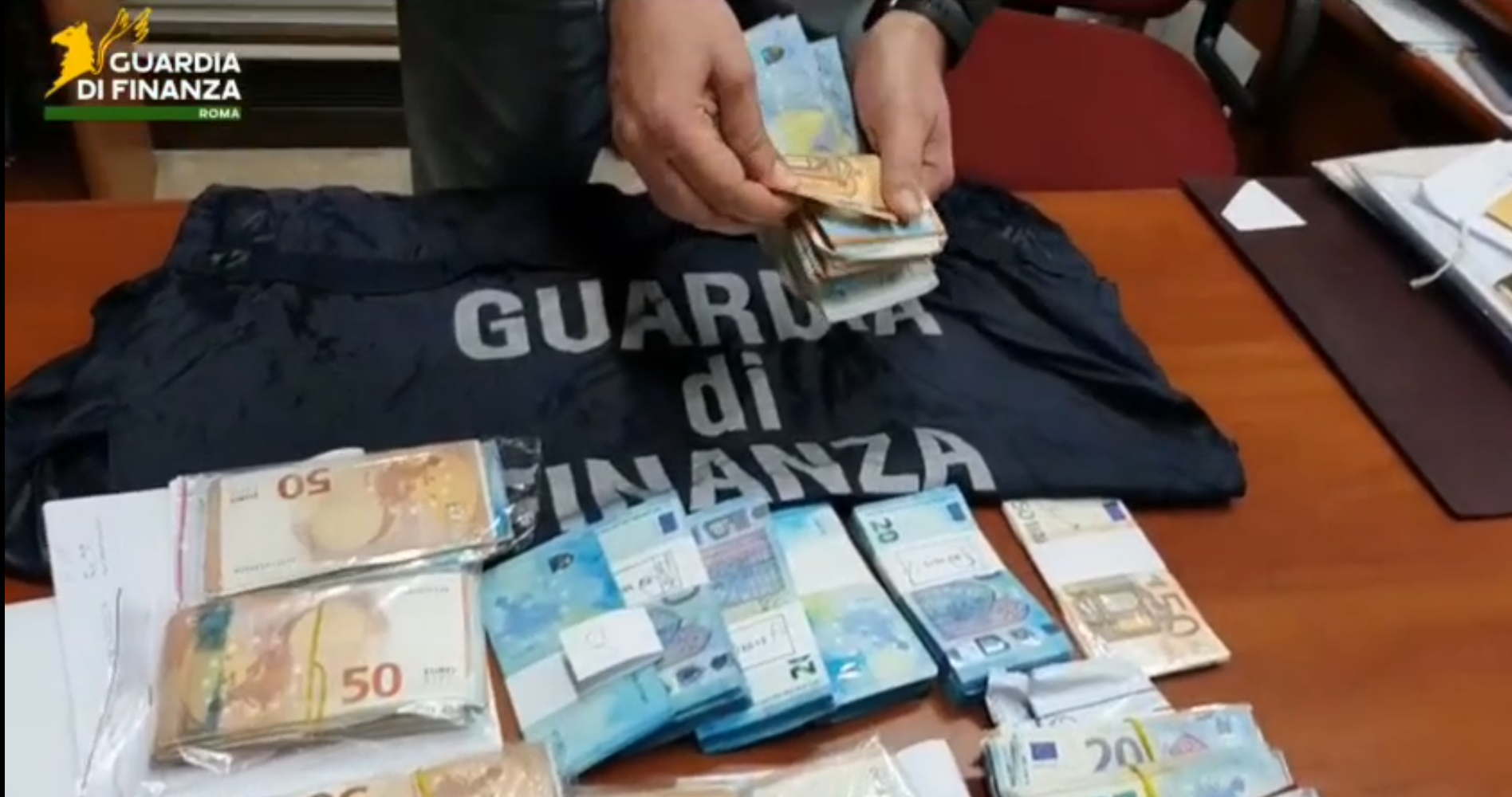 Sequestro da 1,5 milioni a due imprenditori legati a un clan