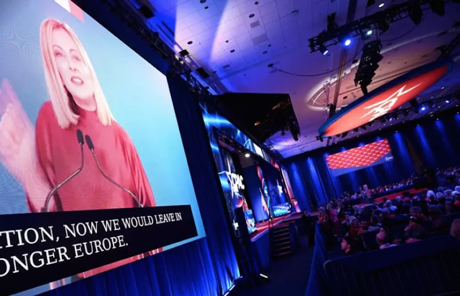 Meloni ai conservatori Usa: «Trump non si allontanerà dall’Europa»