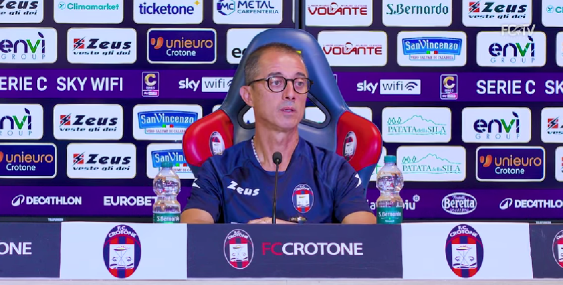 Crotone, Longo: «Casertana solida, ma vogliamo continuità»