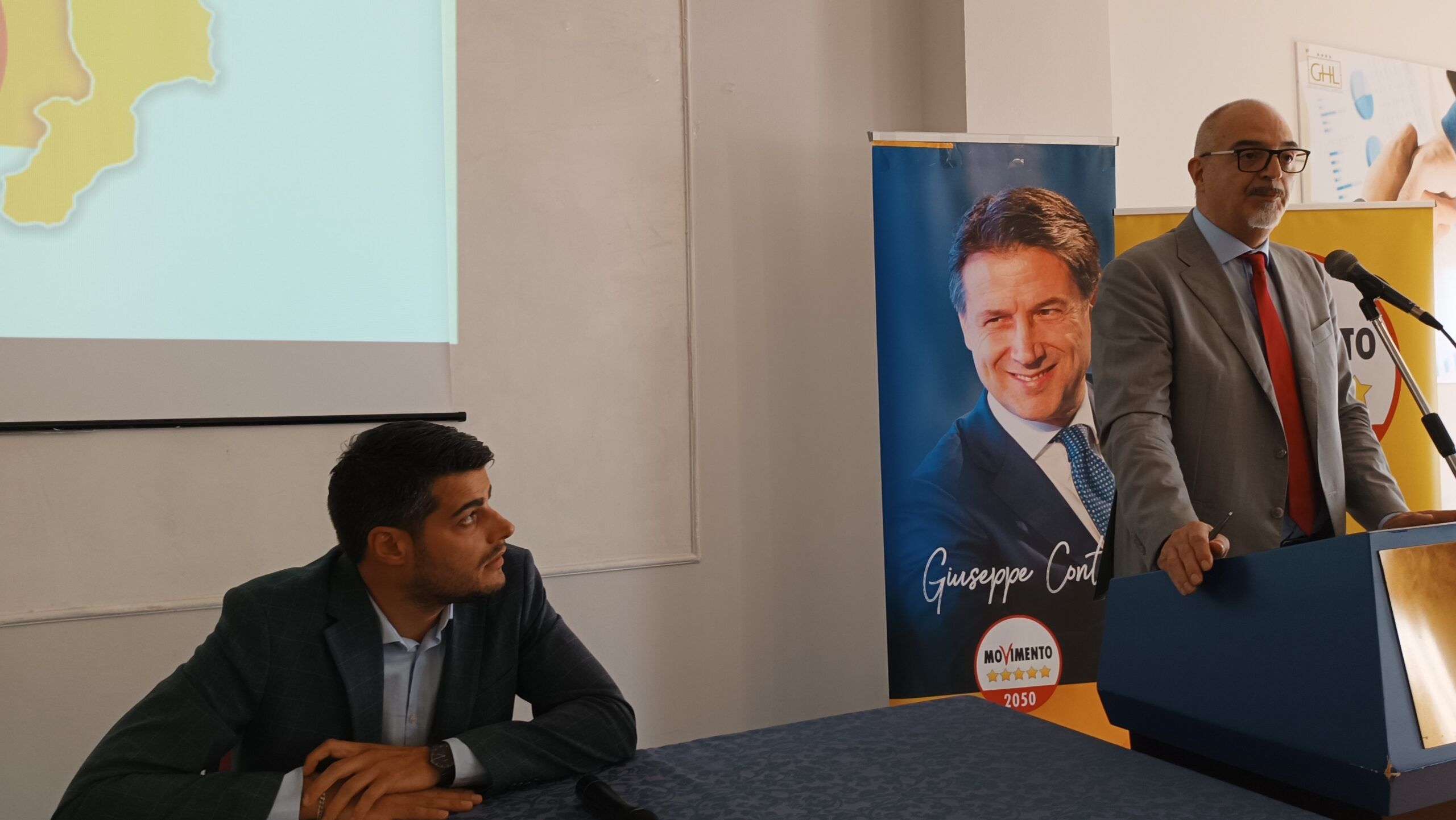 M5S: «No all’utilizzo della posizione istituzionale dei candidati»