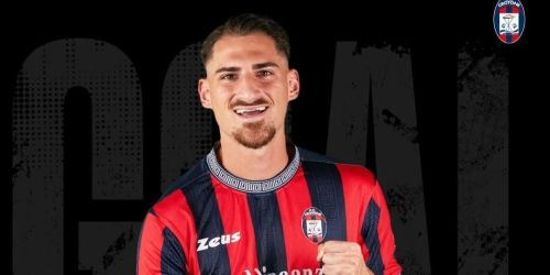 Vittoria sofferta allo "Scida" per il Crotone. Giugliano sconfitto 3-2