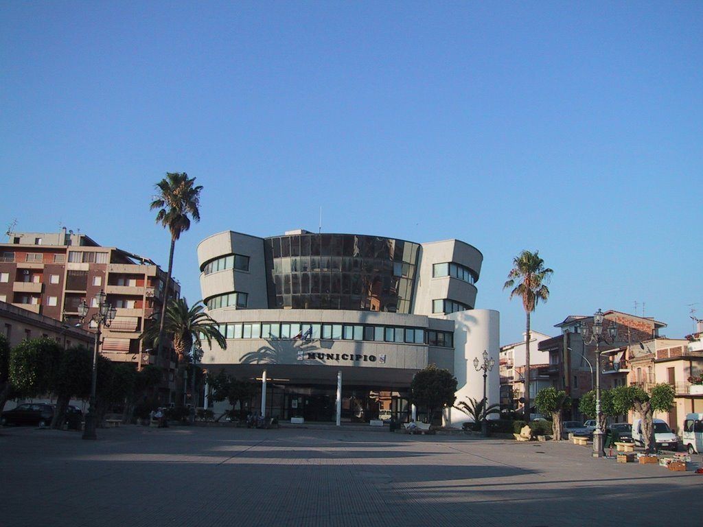 Covid, a Bovalino 3 nuovi casi. Scuole chiuse per 10 giorni
