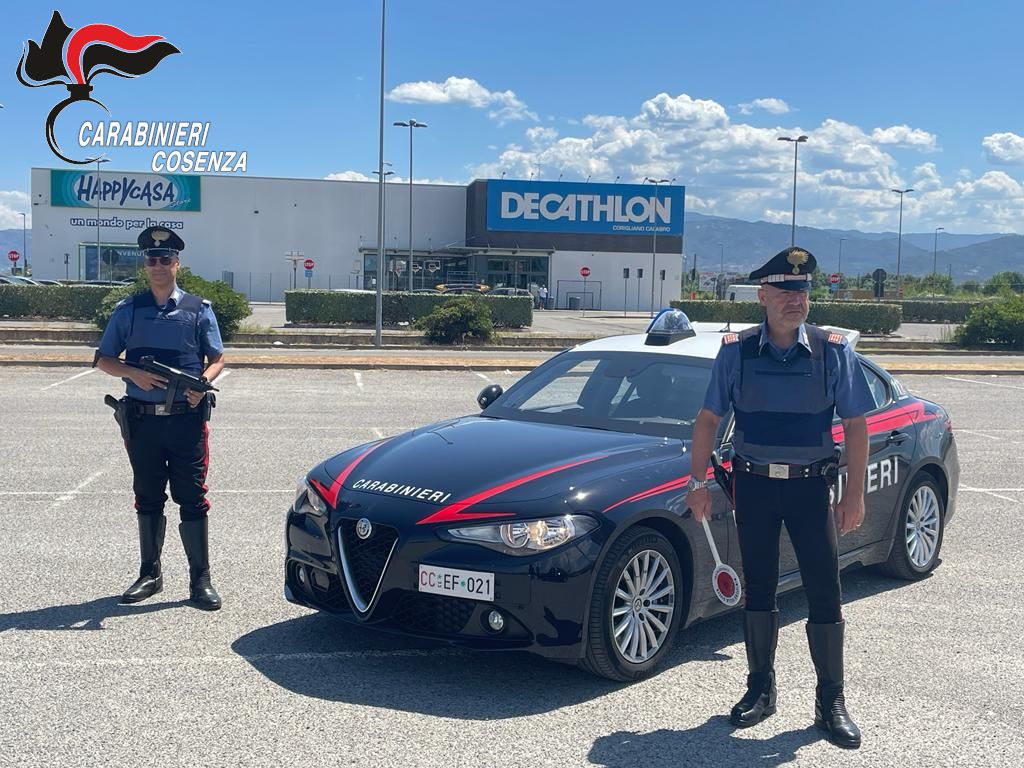 Aveva in casa una pistola: i carabinieri arrestano un pregiudicato di Rossano