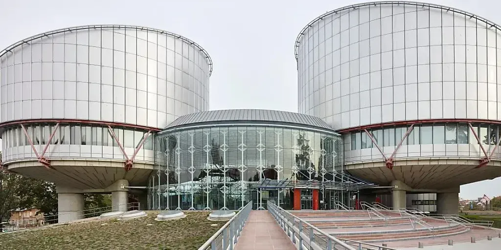 Cedu esamina la morte di Vincenzo Sapia a Mirto Crosia: «Tecniche di immobilizzazione sotto scrutinio»