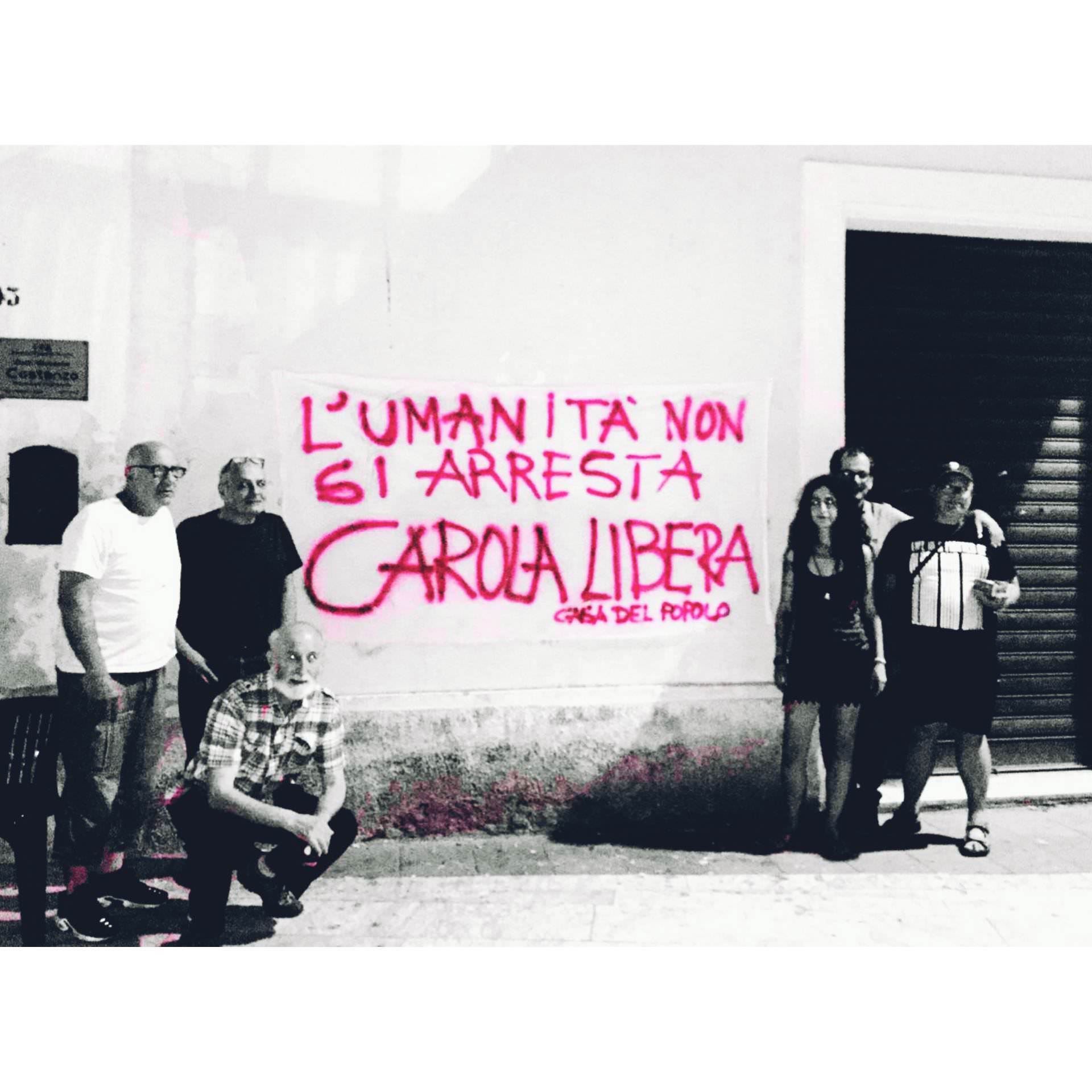 Lamezia, presidio e sciopero della fame per la capitana Carola