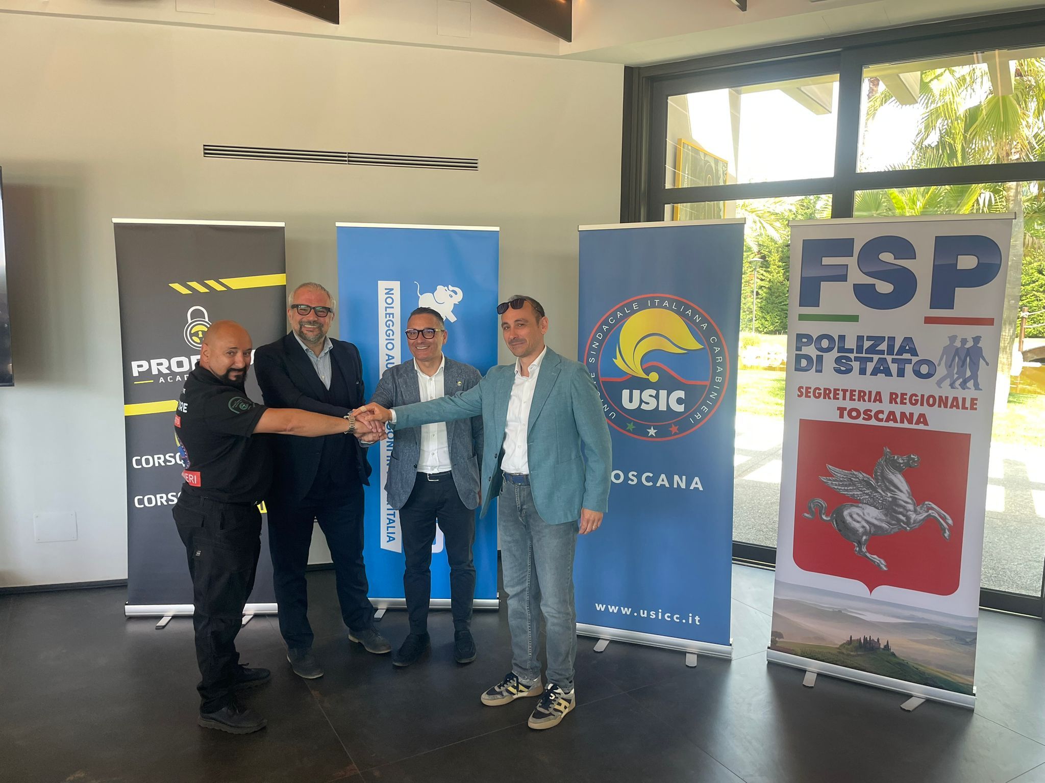 Guida sicura e prevenzione, a Pietrasanta Usic con forze dell’ordine