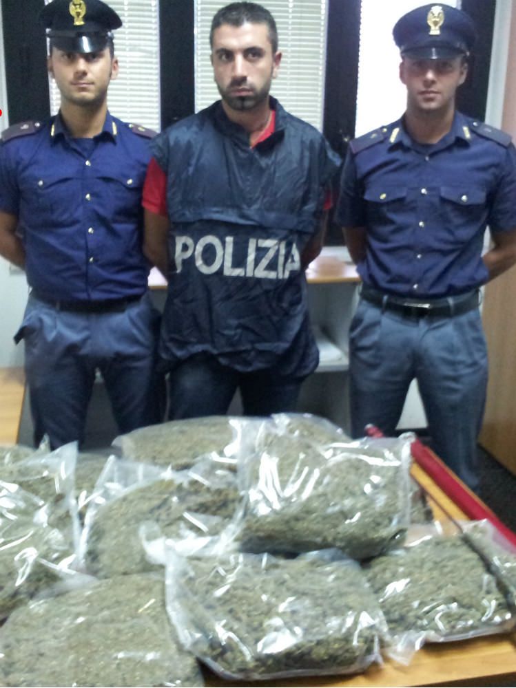Arrestata per possesso di cannabis