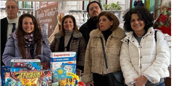 “Giocattoli in movimento”, successo per la raccolta per i bambini a Reggio Calabria