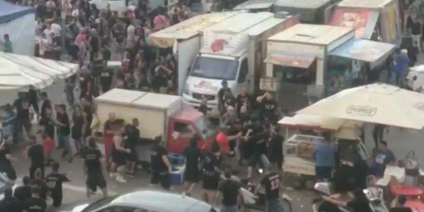 Maxi rissa tra tifosi rosanero prima di Palermo-Cosenza, indaga la polizia – VIDEO