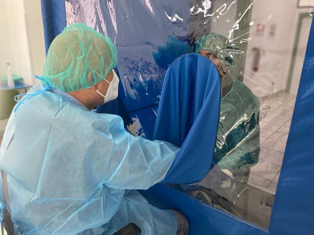 Visite ai pazienti, a Cosenza arriva la "stanza degli abbracci" di iGreco – FOTO