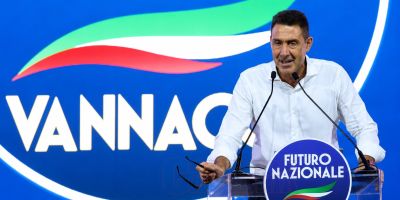 Suppletive a Reggio Calabria, Vannacci guarda al seggio: «Ci pensiamo concretamente»
