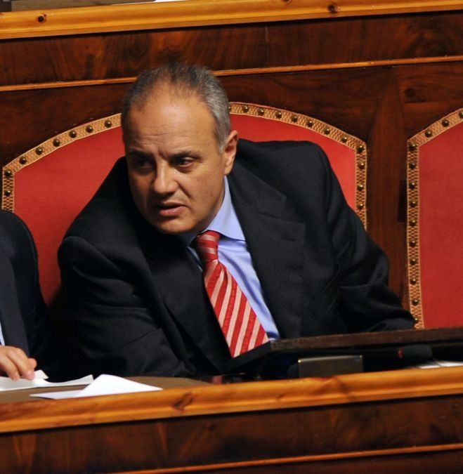 Bilardi saluta Alfano e passa col centrodestra