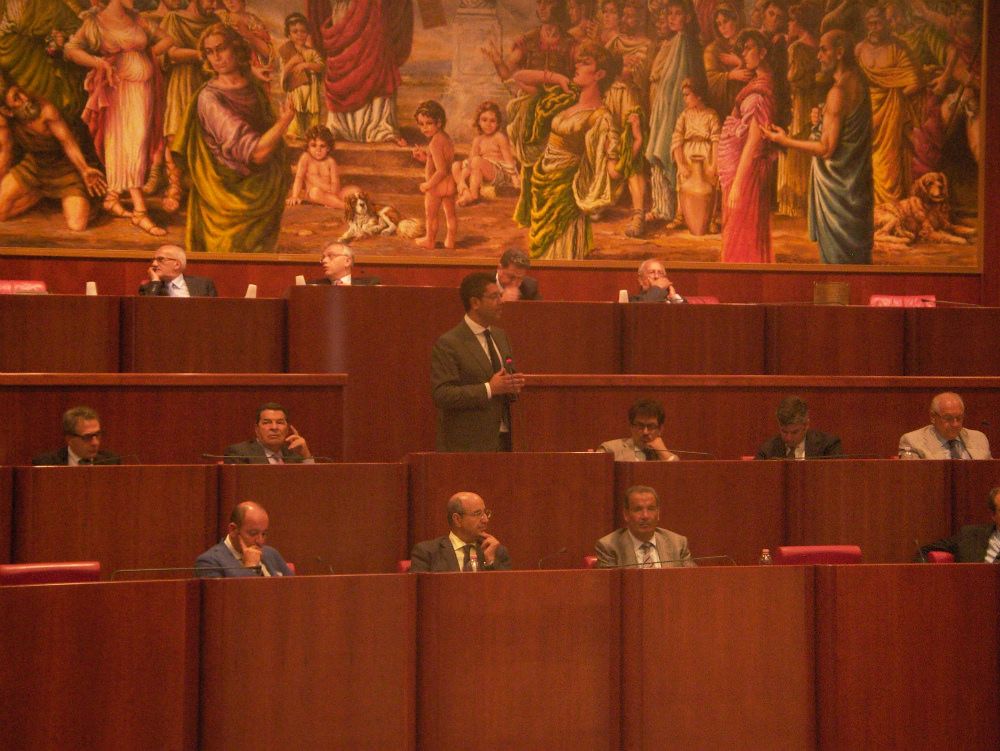 Caso Reggio, posizioni divergenti sulla sfiducia a Scopelliti