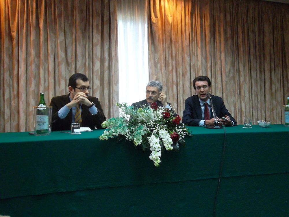 D`Attorre attacca il governatore: «Da lui inaugurazioni farlocche»