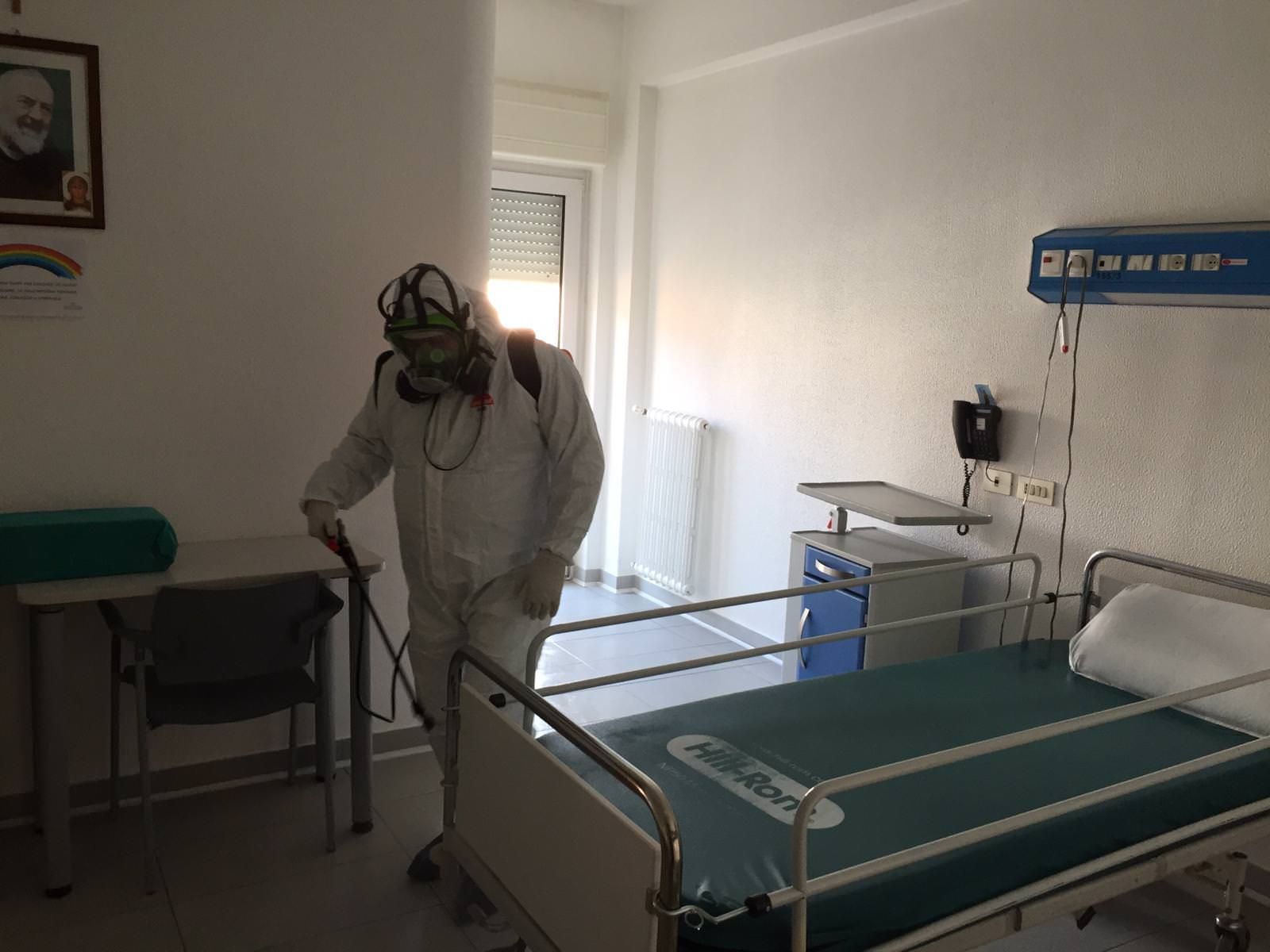 Coronavirus, 92 tamponi negativi a "Villa Elisa"